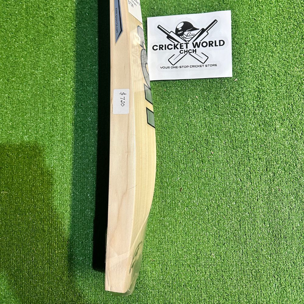 kg-thunder-pro-series-english-willow-cricket-bat-6