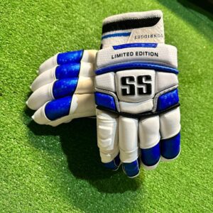 ss-limited-edition-batting-gloves-1