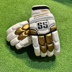 ss-millennium-pro-gold-batting-gloves-1
