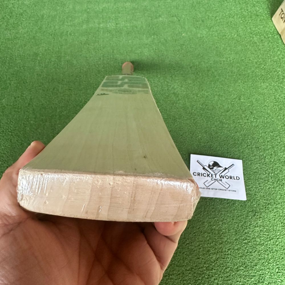 ss-sir-richards-latest-english-willow-cricket-bat-4
