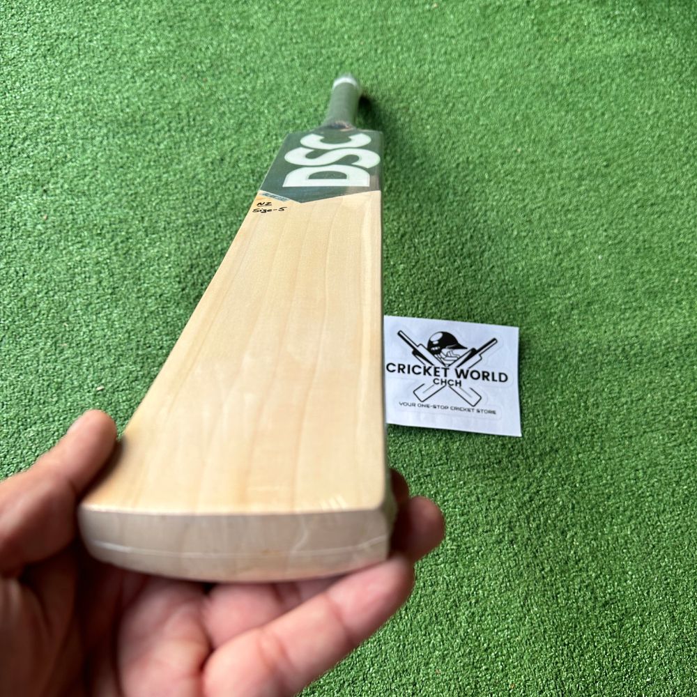 dsc-blak-330-size-5-english-willow-cricket-bat-4