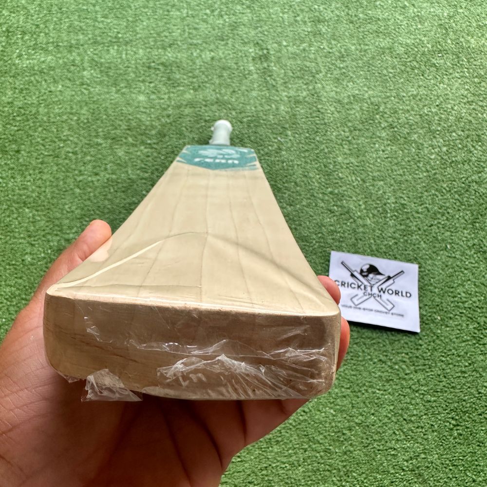 fern-cricket-aqua-quantum-grade-2-premium-english-willow-cricket-bat-4