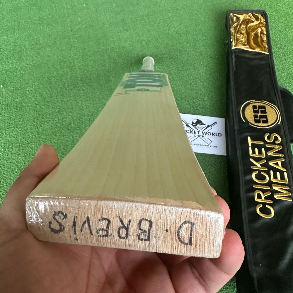 ss-ton-dewald-brevis-player-edition-latest-english-willow-cricket-bat-4